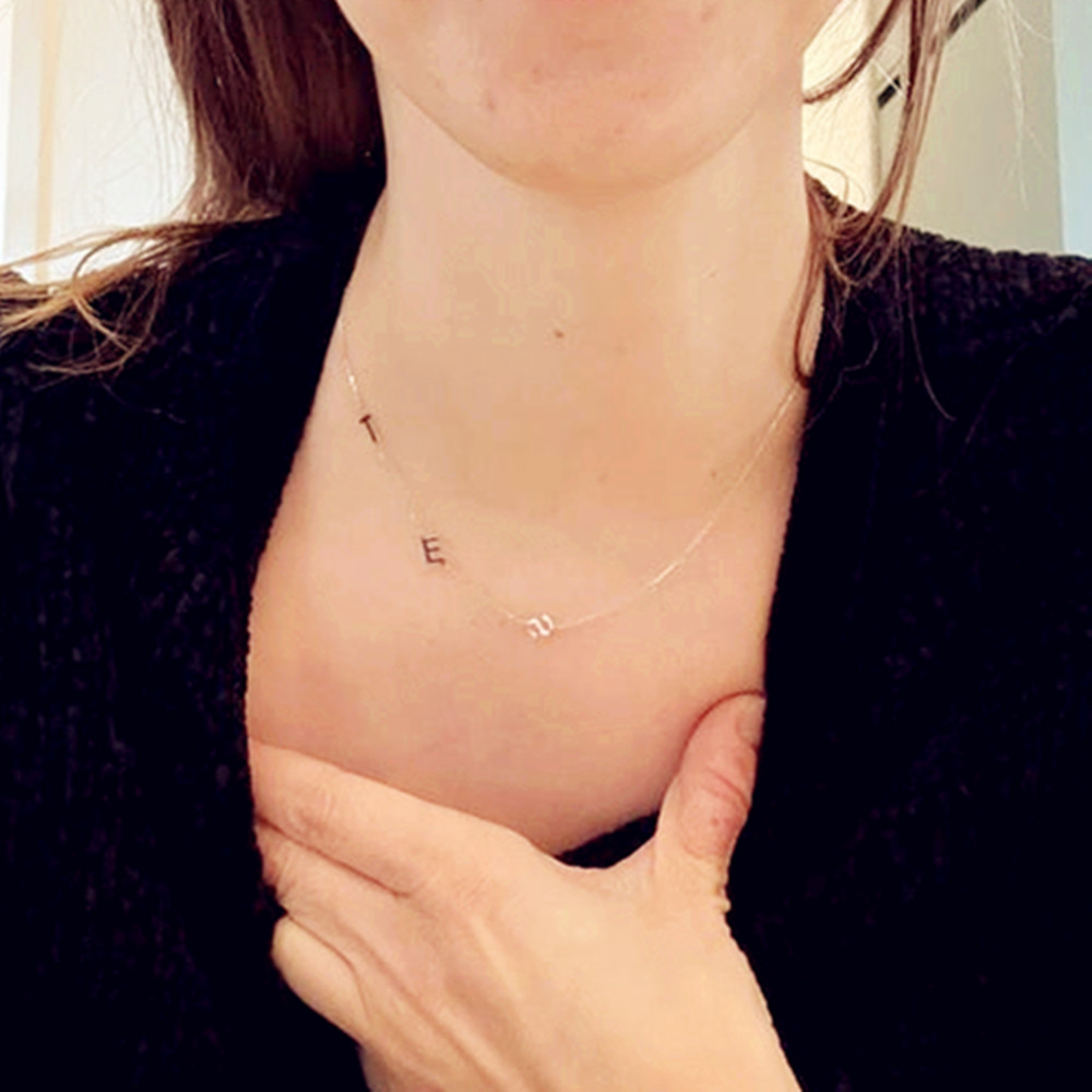 Collar con Iniciales Personali - Birth Flower Necklace reseña y precio